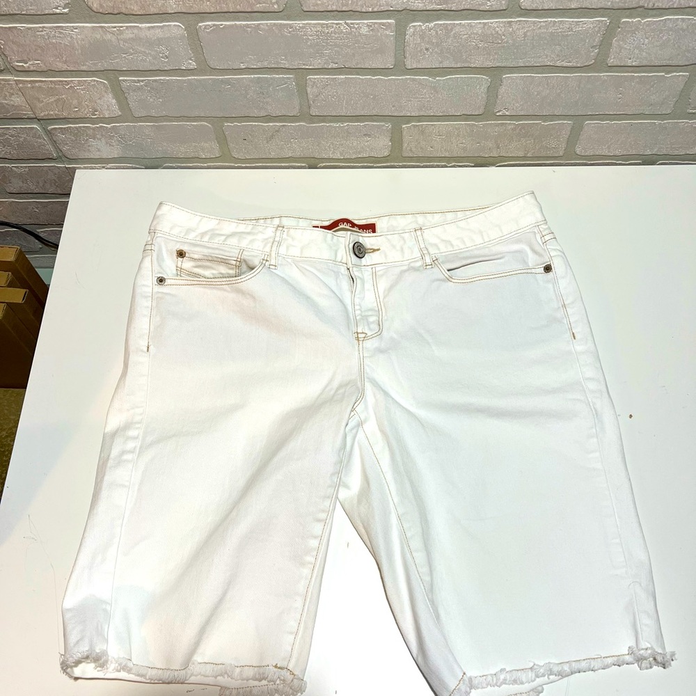 White GAP jeans shorts